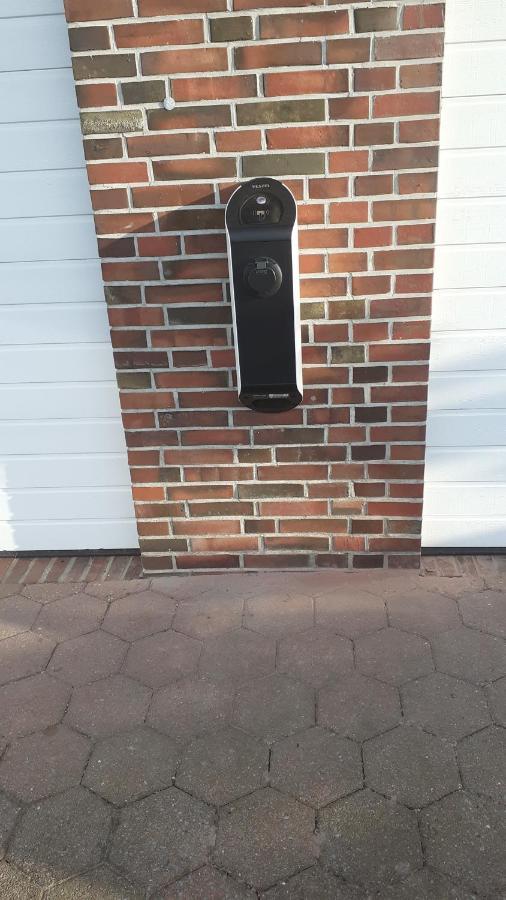 Preisbewusste Ferienwohnung Fuer 2 Personen U. Kleinkind Utarp Экстерьер фото