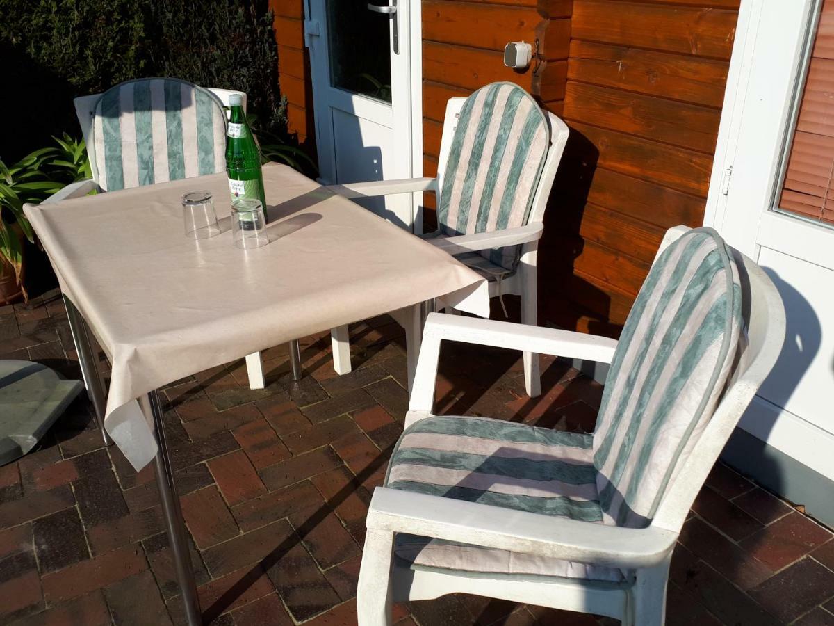 Preisbewusste Ferienwohnung Fuer 2 Personen U. Kleinkind Utarp Экстерьер фото